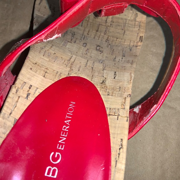 BCBGeneration Red cork Heels Platform Sandals Women Wedge Sz 7 - Picture 4 of 4
